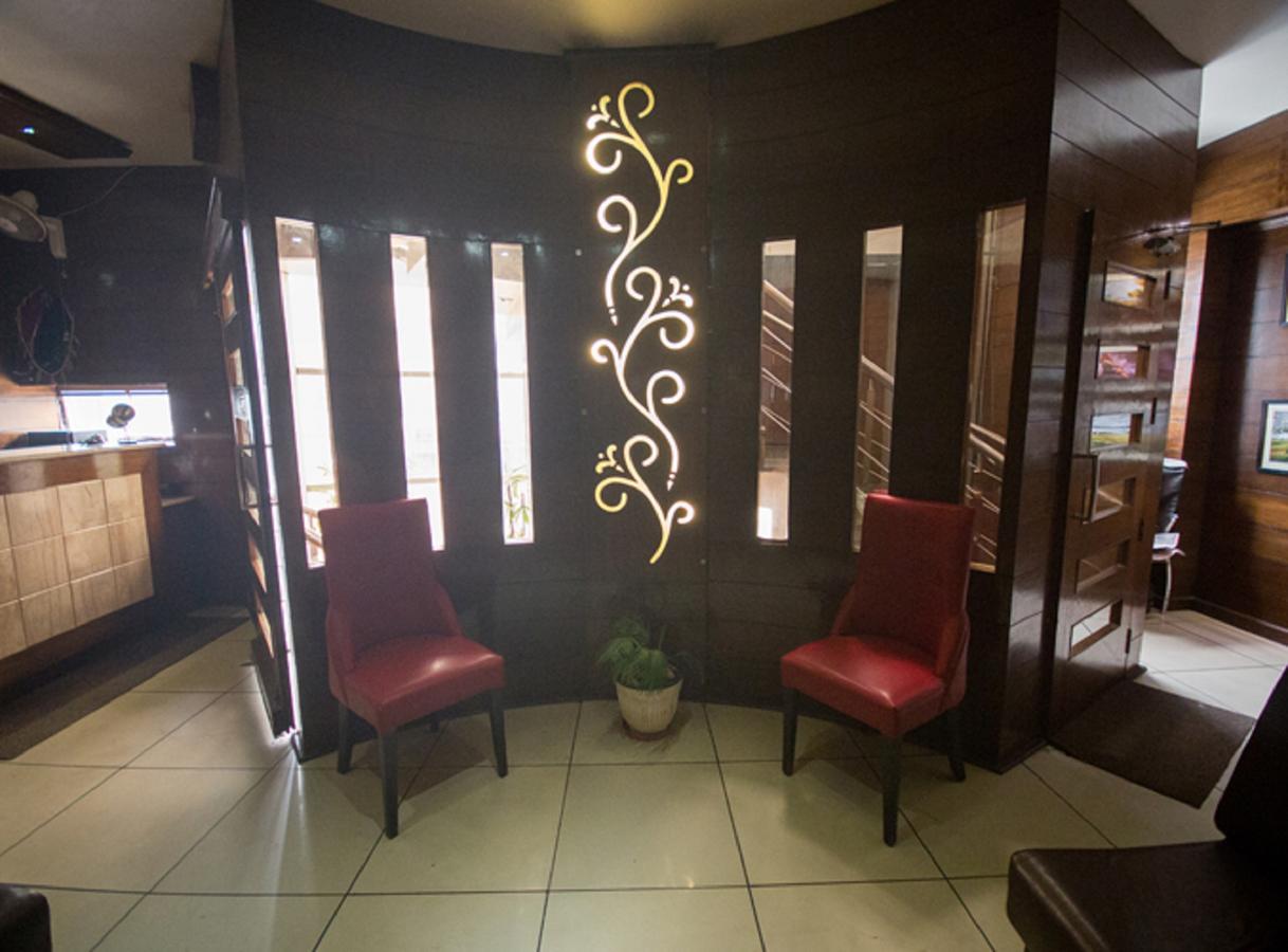 Anr Hotels ラクナウ エクステリア 写真